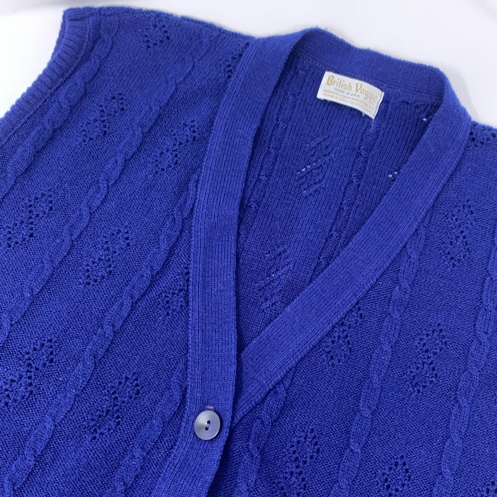 Vintage British Vogue Women's Sweater Vest Blue No size tag see measurements R2